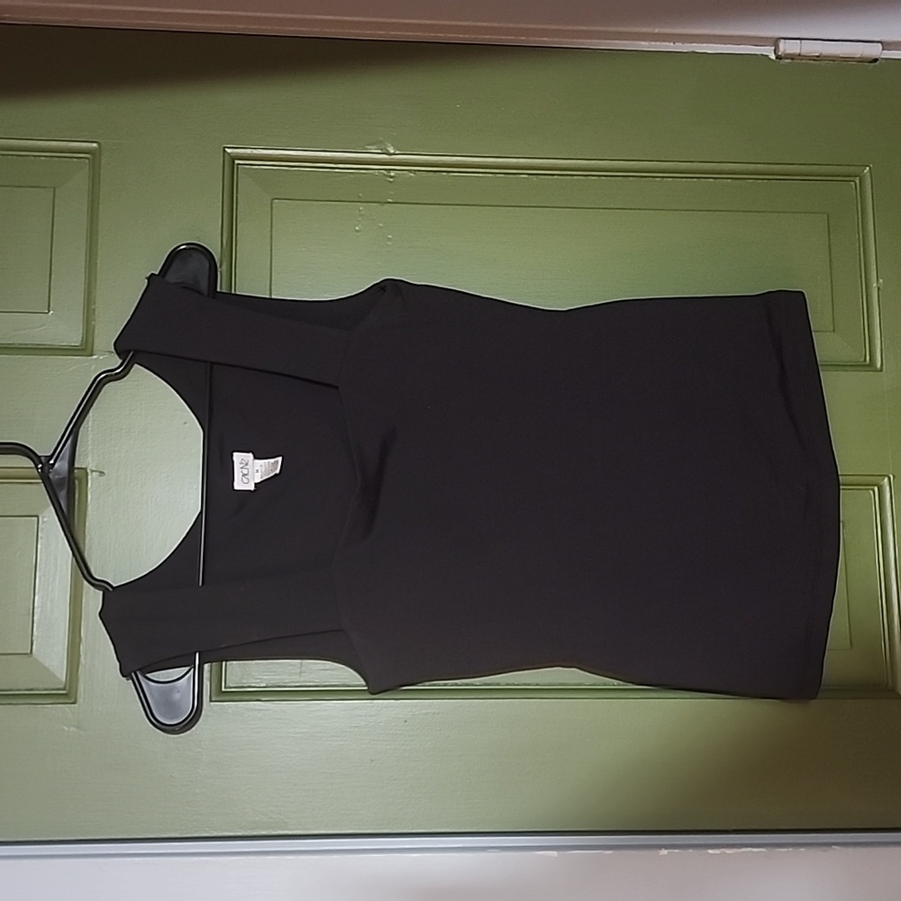 Black Caché wide strap tank top size M